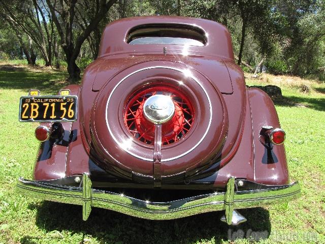 1935-ford-coupe-04243.jpg