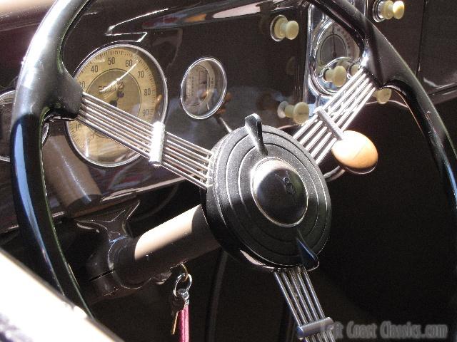 1935-ford-coupe-04336.jpg