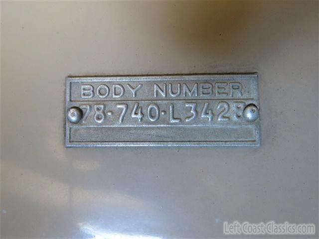 1937-ford-deluxe-convertible-242.jpg