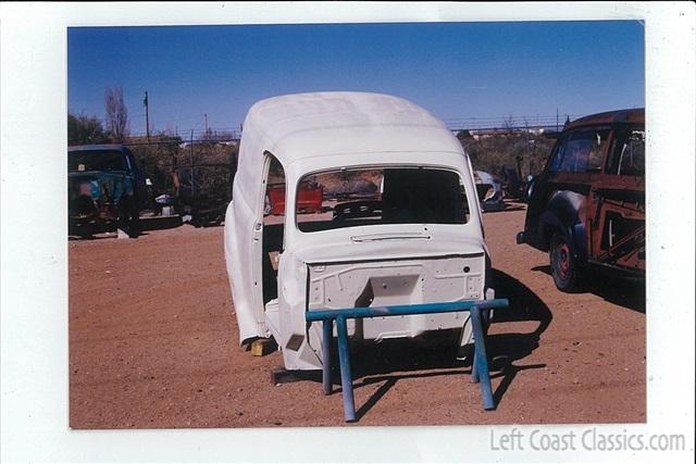 1948-ford-sedan-delivery-005.jpg