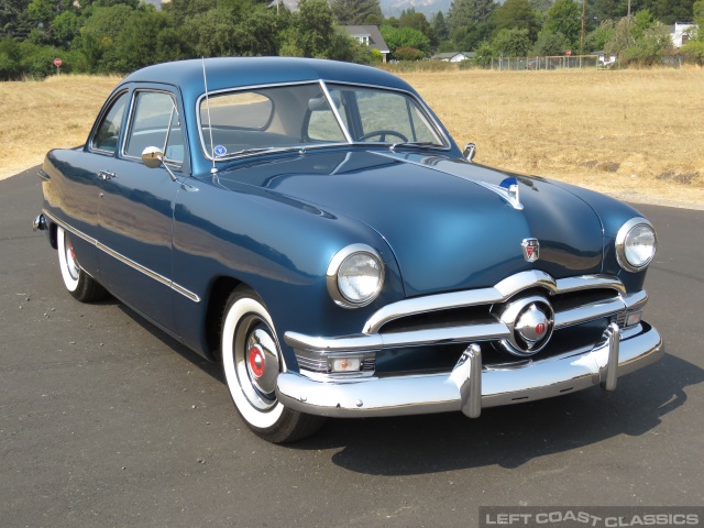 1950-ford-custom-shoebox-035.jpg