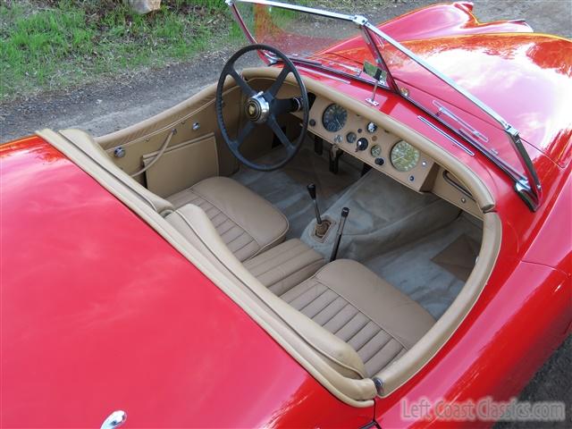1953-jaguar-xk-120-166.jpg