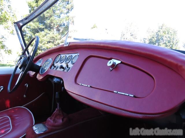 1962-daimler-dart-136.jpg