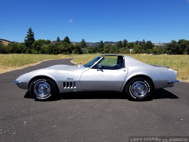 1968-chevy-corvette-c3-009.jpg