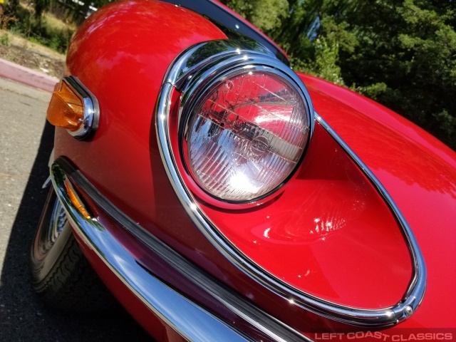 1969-jaguar-xke-056.jpg