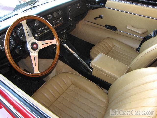 1972-jaguar-xke-099.jpg