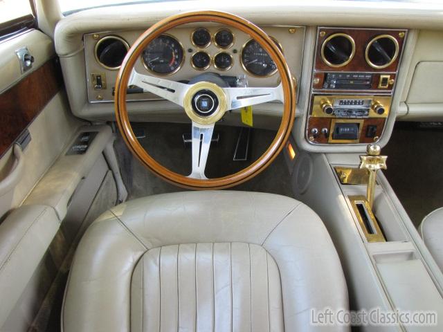1973-stutz-blackhawk-082.jpg