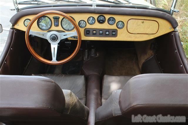 1981-morgan-plus-4-115.jpg