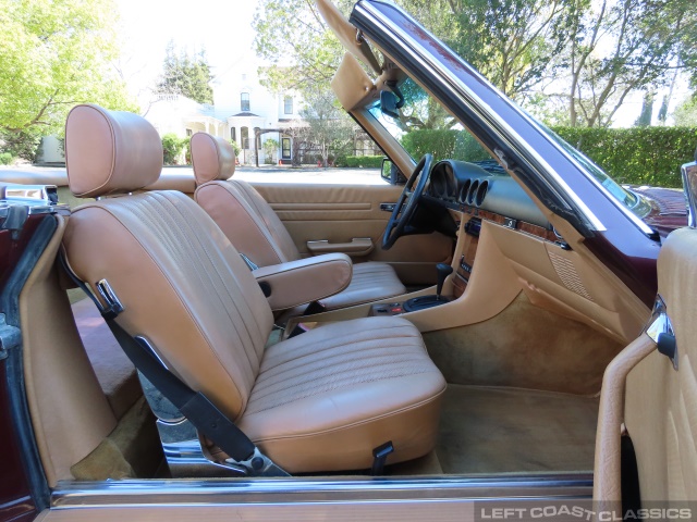 1985-mercedes-benz-380sl-131.jpg