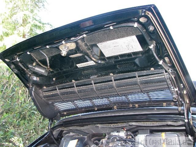 1990-porsche-911-c4-0370.jpg