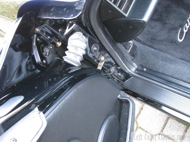 1990-porsche-911-c4-0458.jpg