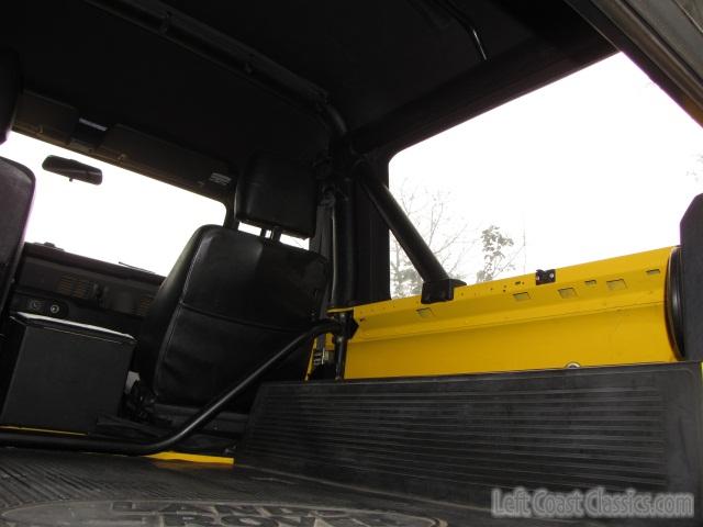 1995-land-rover-defender-90-057.jpg