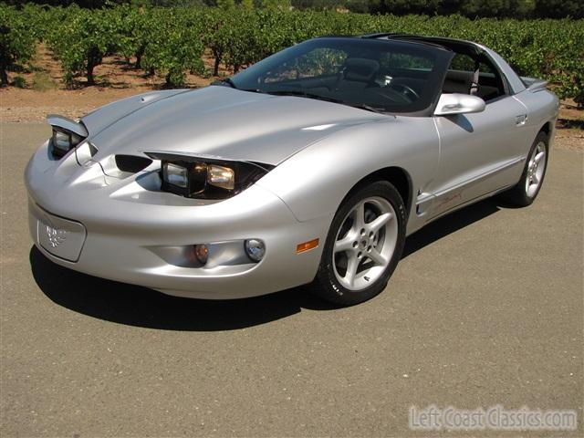 2002-pontiac-firebird-firehawk-014.jpg