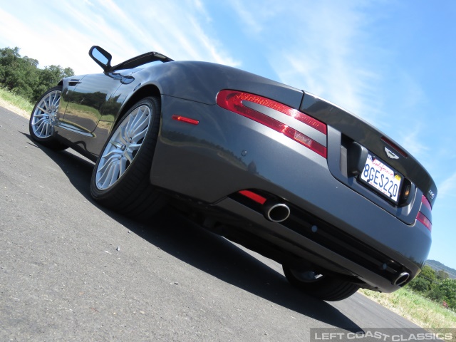 2006-aston-martin-db9-013.jpg
