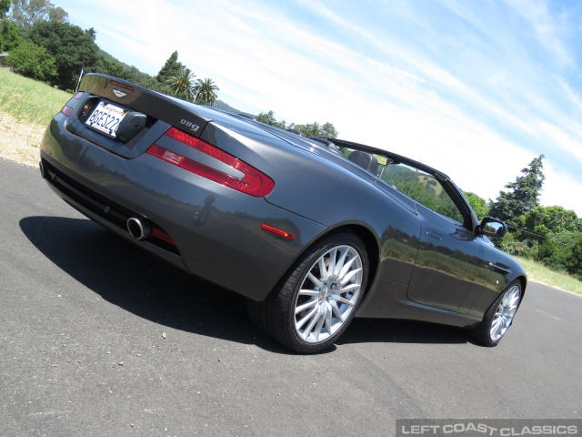 2006-aston-martin-db9-025.jpg