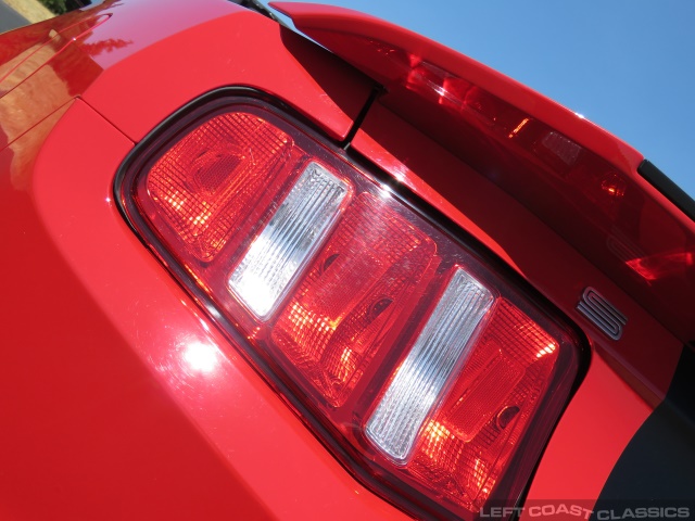 2010-ford-shelby-gt500-049.jpg