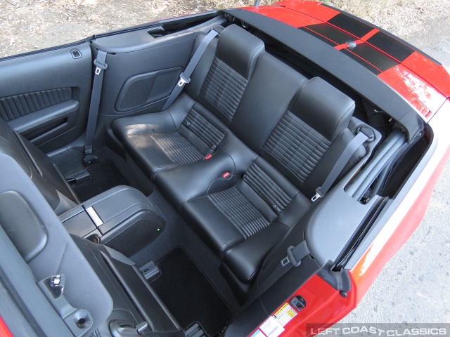 2010-ford-shelby-gt500-112.jpg